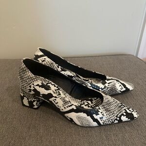 Zara Black and White Heels with Sleek Design